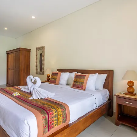 Villa Lara, By Five Elements Canggu  Bagian luar foto